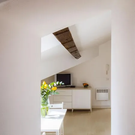 La Mansarda Sui Navigli ミラノ