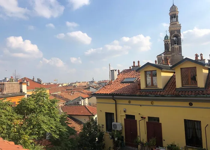 Apartman La Mansarda Sui Navigli *